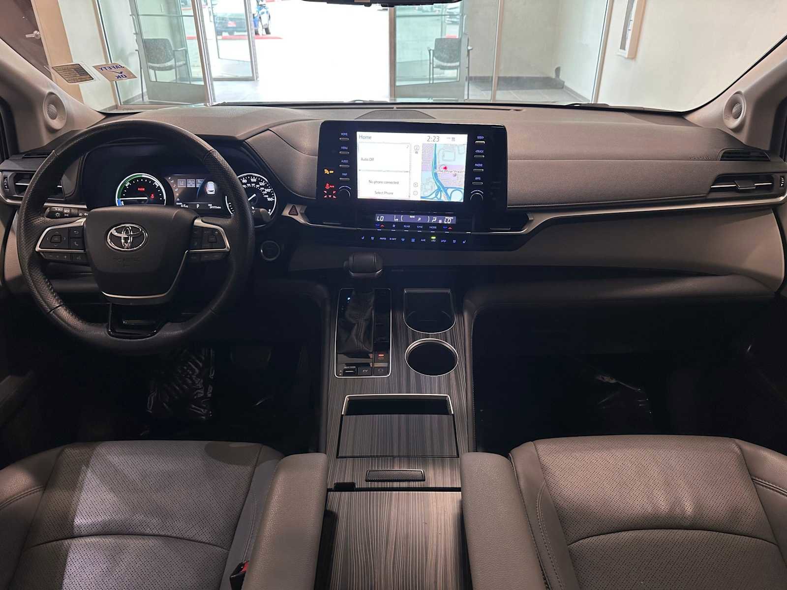 Certified 2021 Toyota Sienna Limited image 10