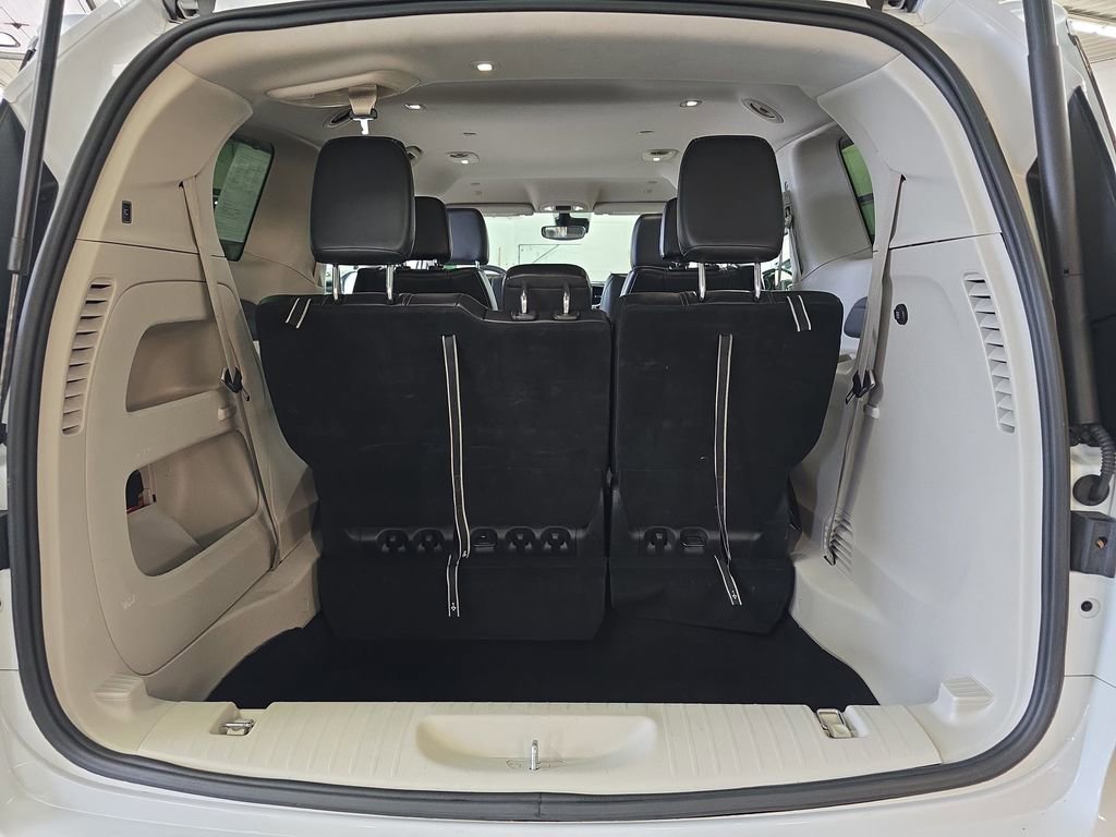 Certified 2024 Chrysler Pacifica Touring-L FWD image 13