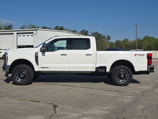 Used 2025 Ford F250 King Ranch w/ Chrome Package image 2