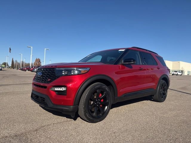 Used 2022 Ford Explorer ST w/ Equipment Group 401A image 1