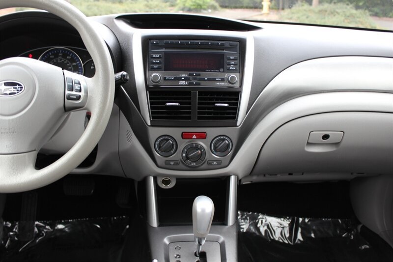 Used 2012 Subaru Forester 2.5X w/ Alloy Wheel Pkg AWD/4WD image 14