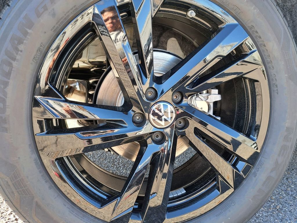 New 2026 Volkswagen Atlas Cross Sport SEL R-Line AWD/4WD image 27