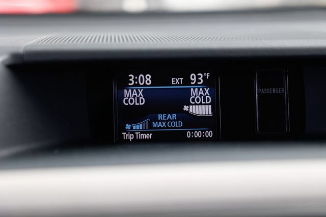 Used 2014 Toyota Sienna Limited w/ Limited Premium Package AWD/4WD image 45