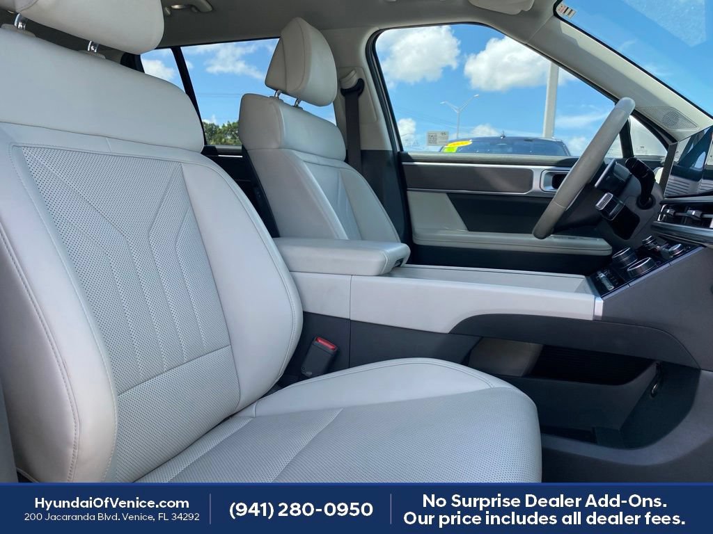 Used 2026 Hyundai Santa Fe SEL FWD image 14