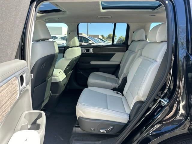 New 2025 Hyundai Santa Fe Calligraphy image 19