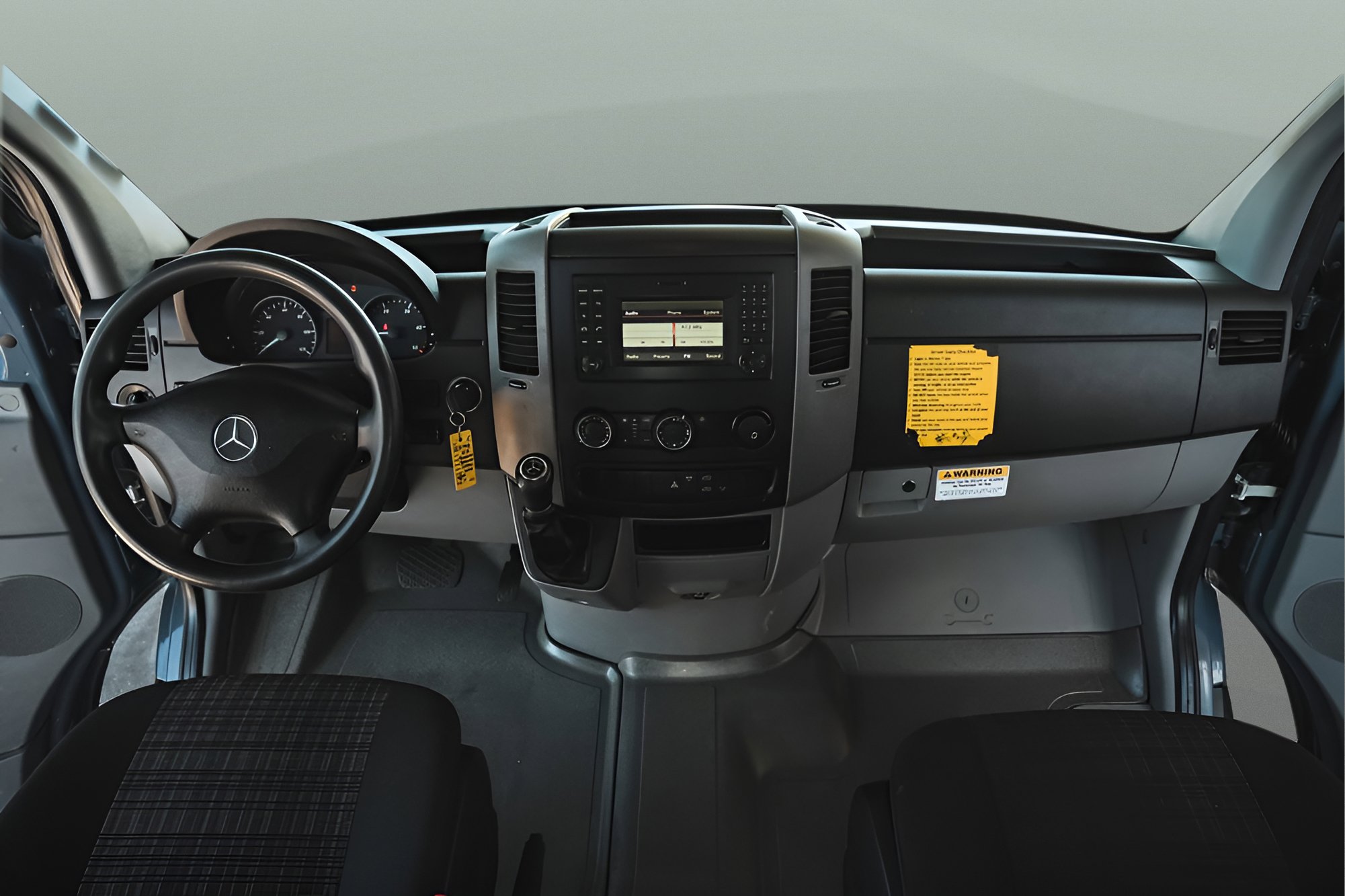 Used 2018 Mercedes-Benz Sprinter 2500 image 15