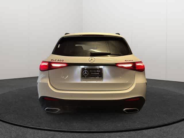 Certified 2026 Mercedes-Benz GLC 300 4MATIC image 6