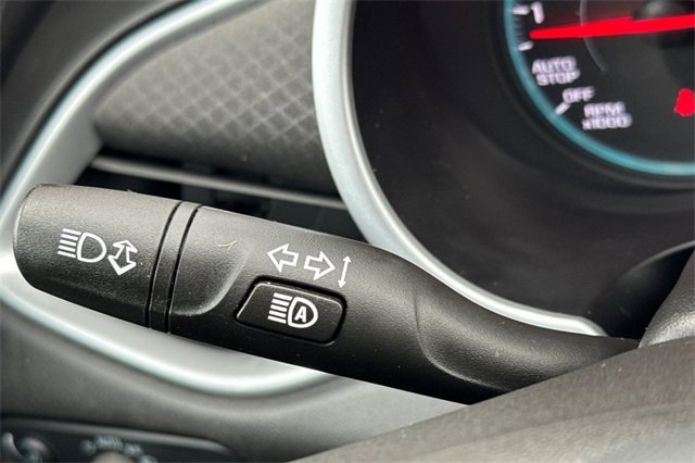 Used 2023 Chevrolet Malibu LT image 38