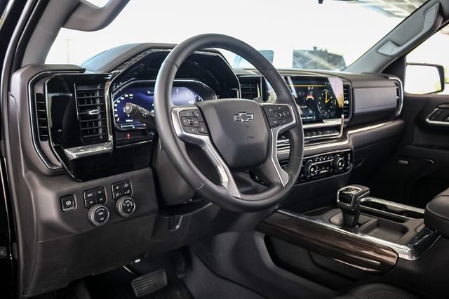 Certified 2024 Chevrolet Silverado 1500 LT Trail Boss w/ LT Trail Boss Premium Package image 8