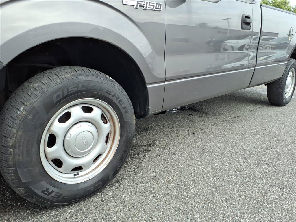 Used 2013 Ford F150 XL w/ Mid Equipment Group RWD image 10