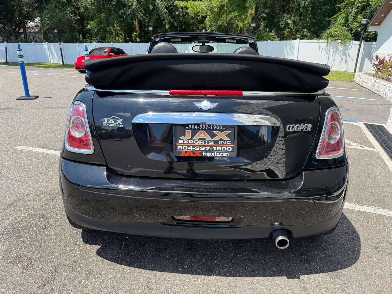 Used 2012 MINI Cooper Convertible FWD image 10