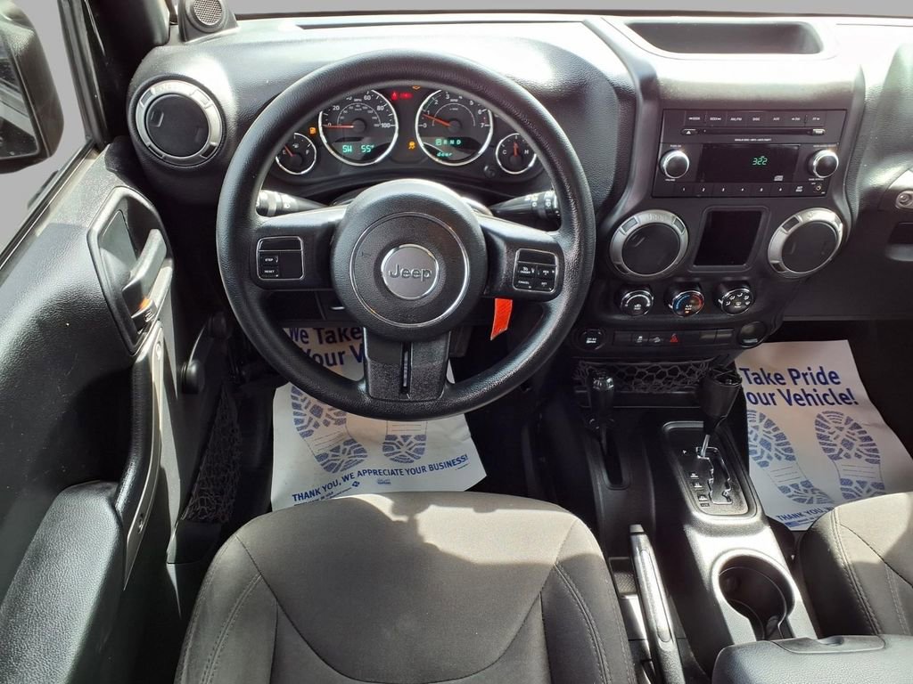 Used 2014 Jeep Wrangler Unlimited Sport AWD/4WD image 4