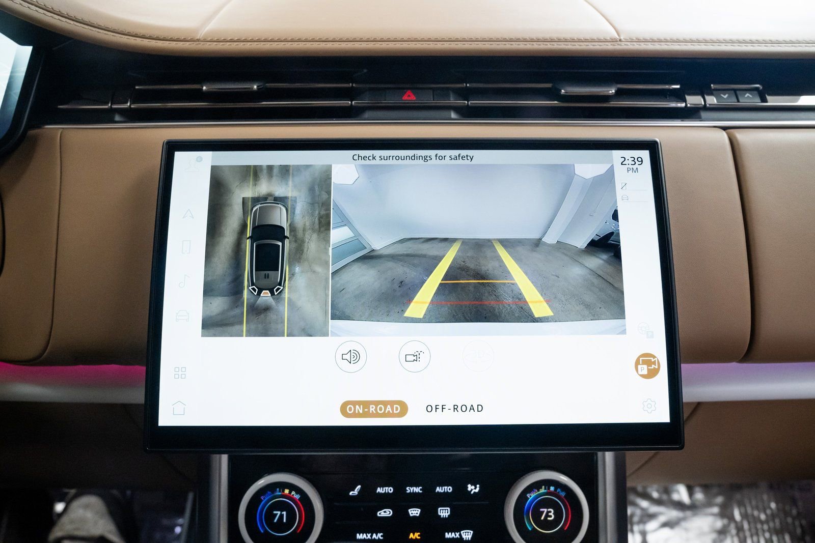 Used 2023 Land Rover Range Rover SV image 14