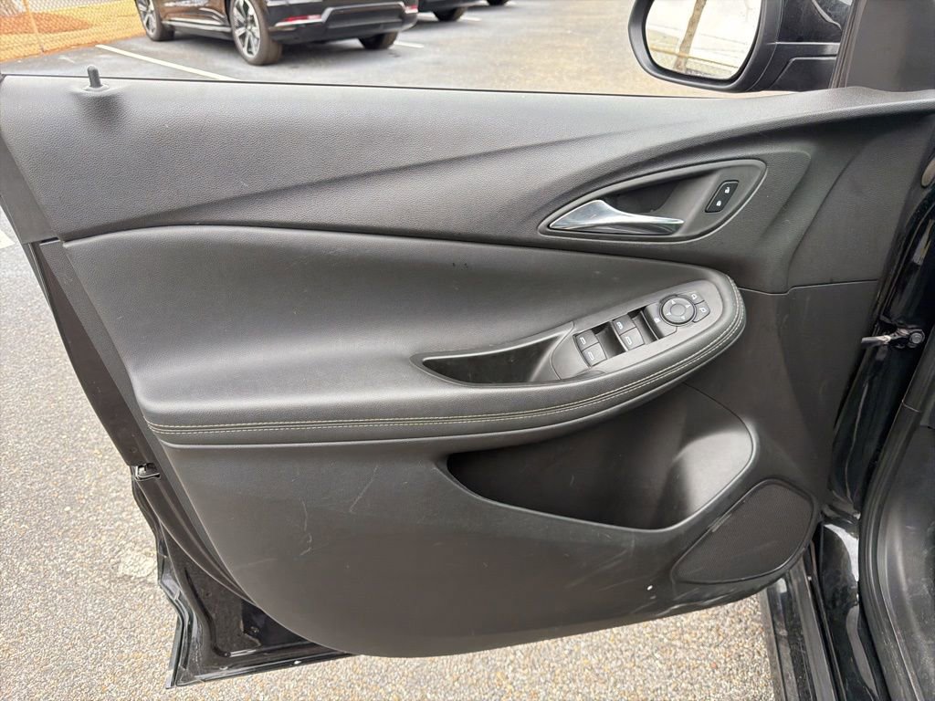 Used 2024 Buick Encore GX Sport Touring w/ Comfort Package image 14