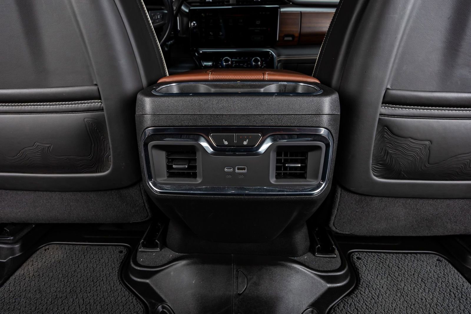 Used 2025 GMC Sierra 2500 Denali Ultimate w/ Max Trailering Package image 33