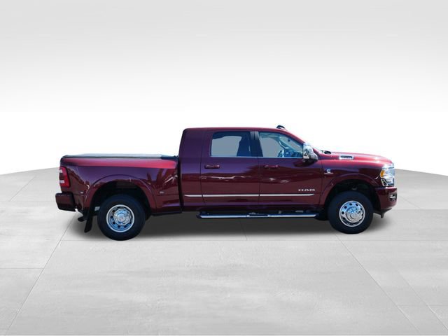 Used 2023 RAM 3500 Limited AWD/4WD image 10