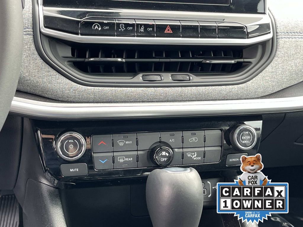 Used 2022 Jeep Compass Latitude image 29