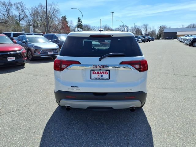 Used 2017 GMC Acadia SLT AWD/4WD image 4