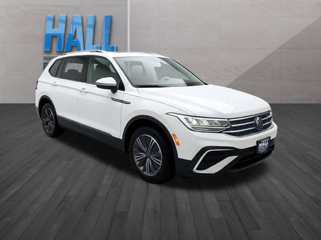 Certified 2024 Volkswagen Tiguan Wolfsburg Edition AWD/4WD image 9