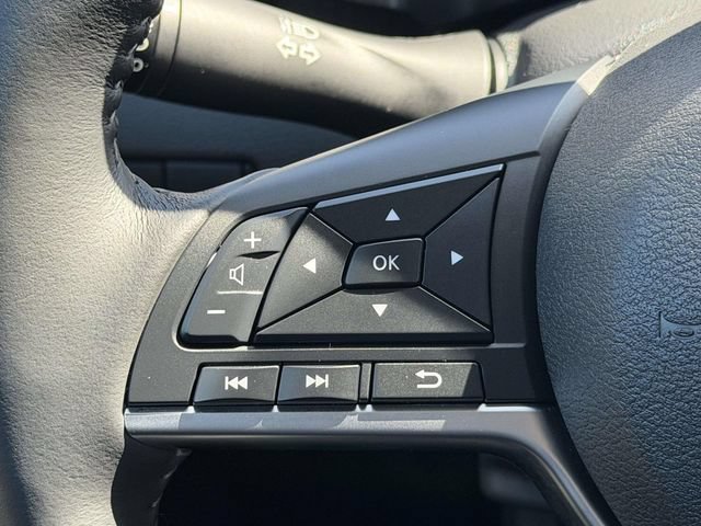 Used 2023 Nissan Sentra SV w/ All-Weather Package FWD image 17