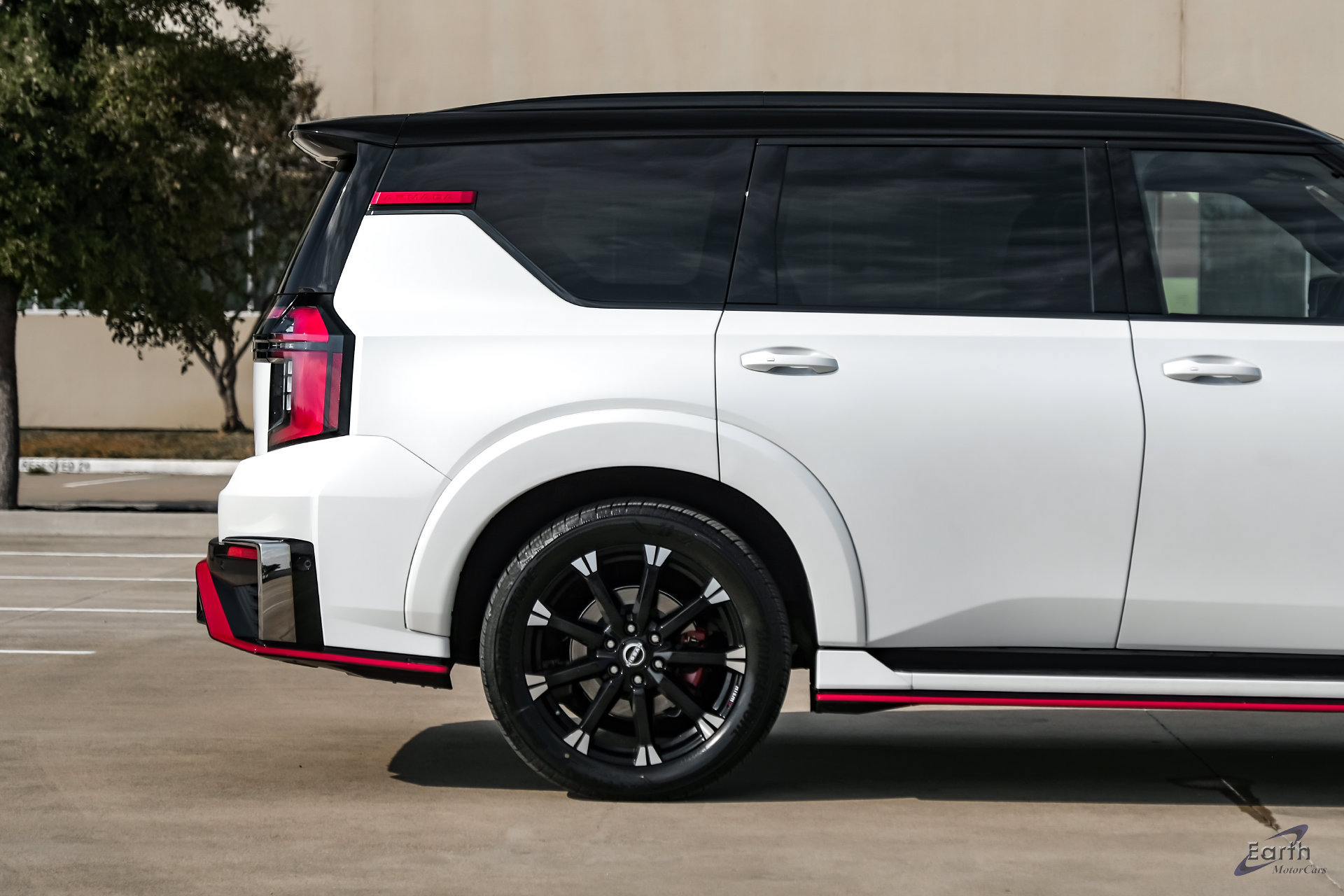 Used 2026 Nissan Armada NISMO AWD/4WD image 21