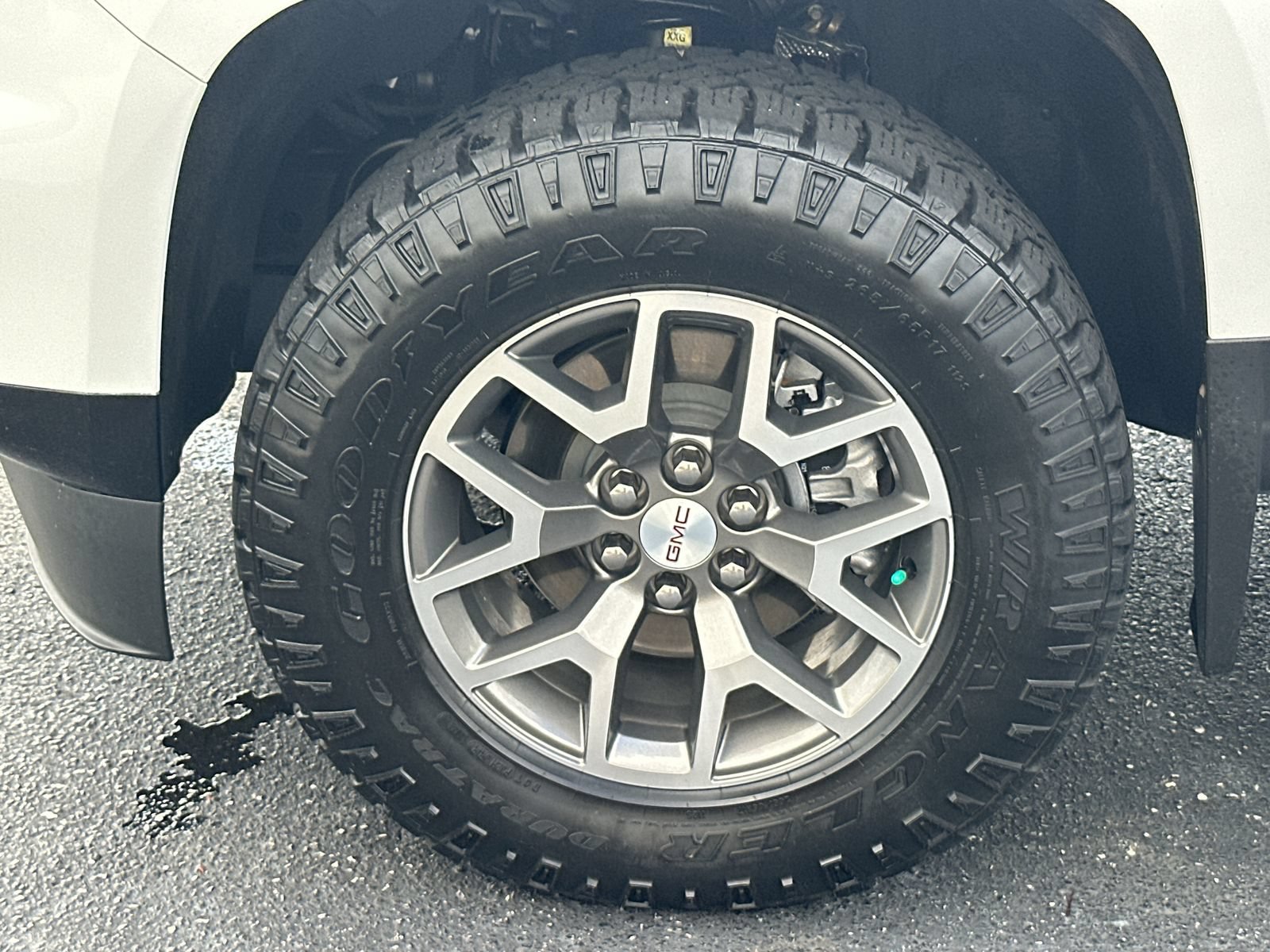 Used 2021 GMC Canyon AT4 w/ Trailering Package AWD/4WD image 13