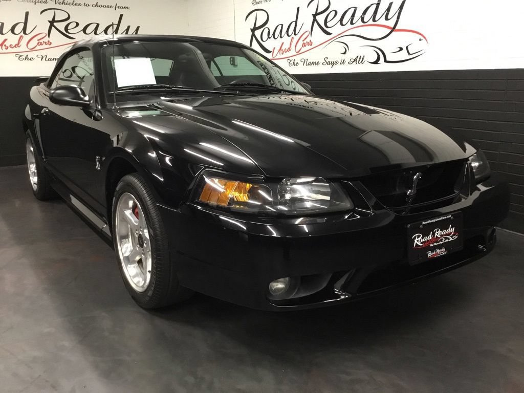 Used 2001 Ford Mustang Cobra RWD image 5