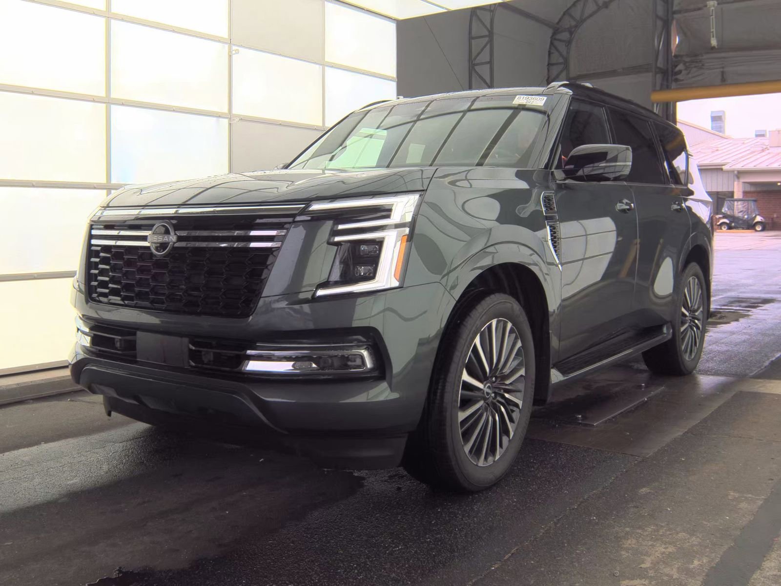 Used 2025 Nissan Armada Platinum Reserve video 1