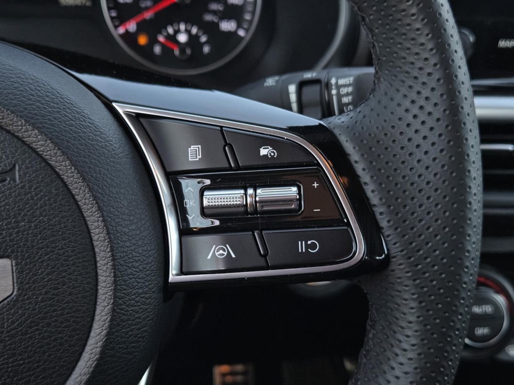 Used 2023 Kia Forte GT-Line image 12