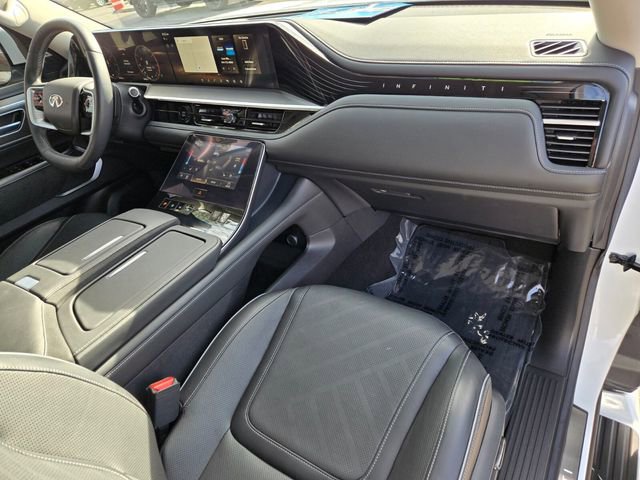 Used 2025 INFINITI QX80 Luxe RWD image 22