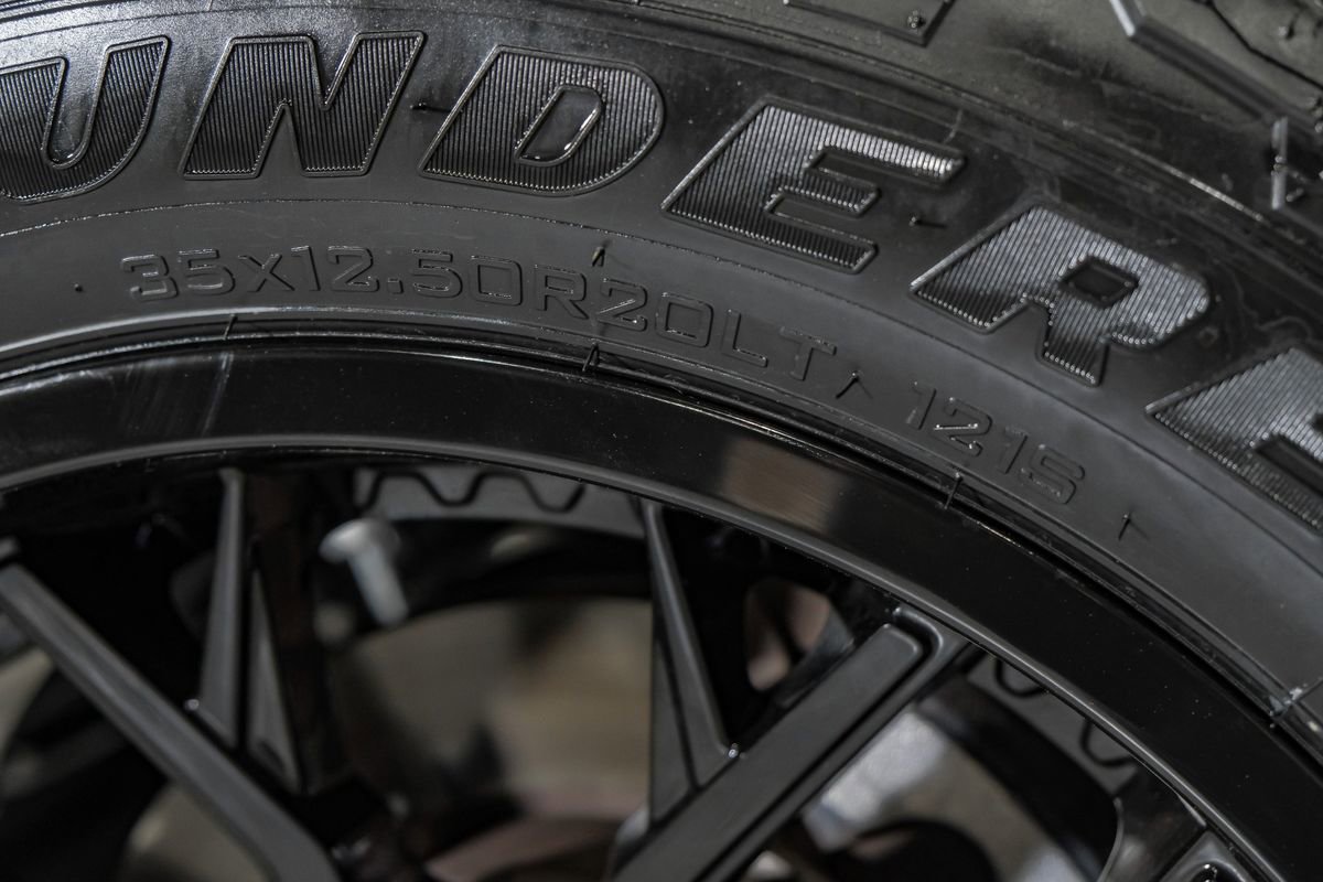 Used 2024 RAM 2500 Tradesman w/ Chrome Appearance Group image 66