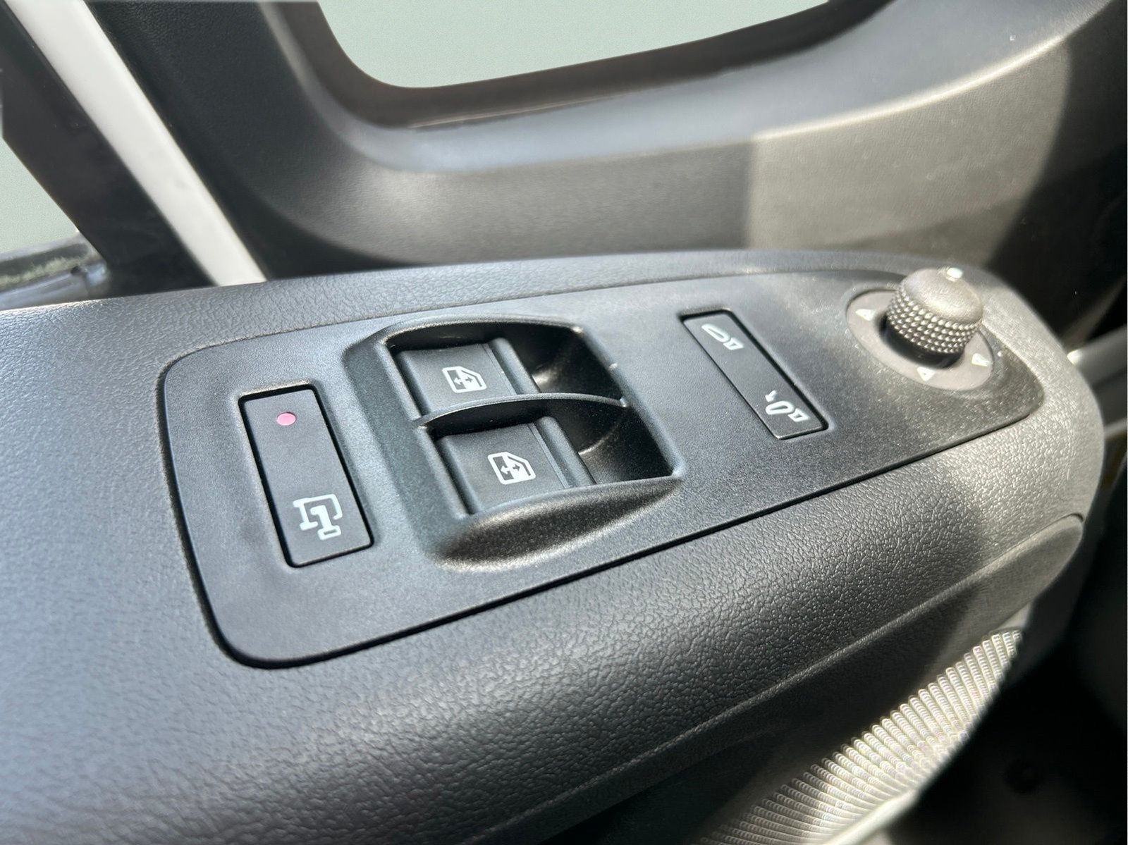 New 2026 RAM ProMaster 2500 w/ Advanced Safety Group FWD image 24