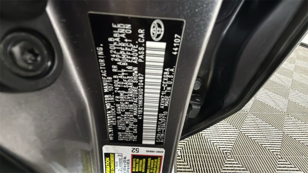 Used 2019 Toyota Camry XLE image 38