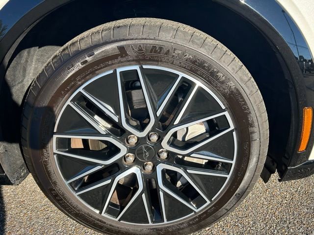 Used 2024 Ford Mustang Mach-E Premium image 9