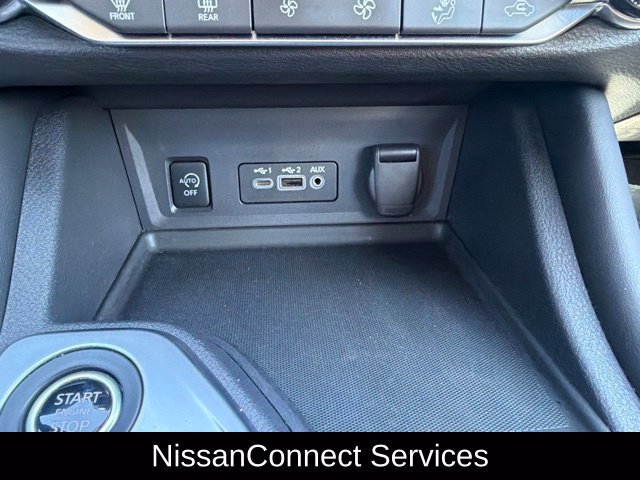 Certified 2024 Nissan Sentra SR w/ SR Premium Package FWD image 23