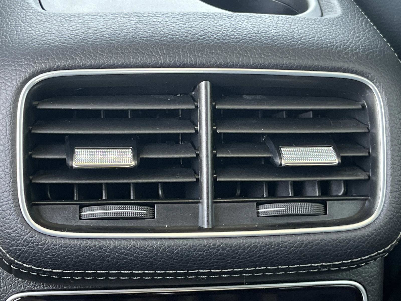 Used 2023 Mercedes-Benz GLS 450 4MATIC image 15