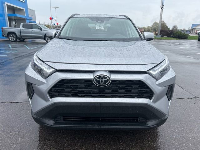 Used 2024 Toyota RAV4 XLE image 2