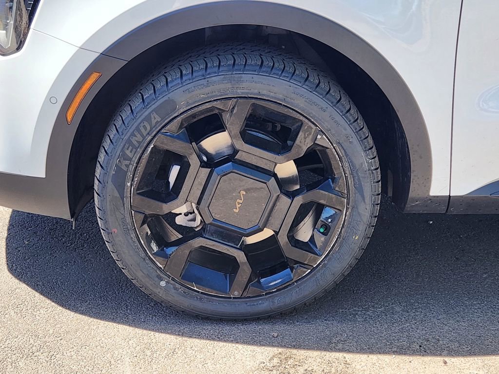 Used 2025 Kia Sorento SX image 10