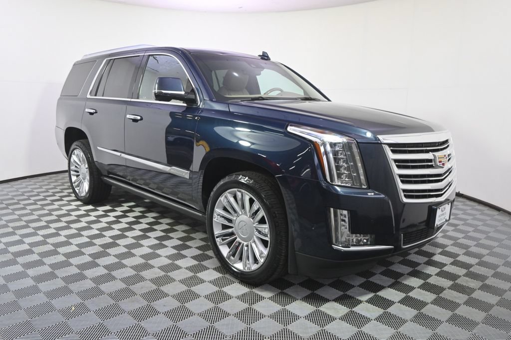 Used 2019 Cadillac Escalade Platinum AWD/4WD image 8