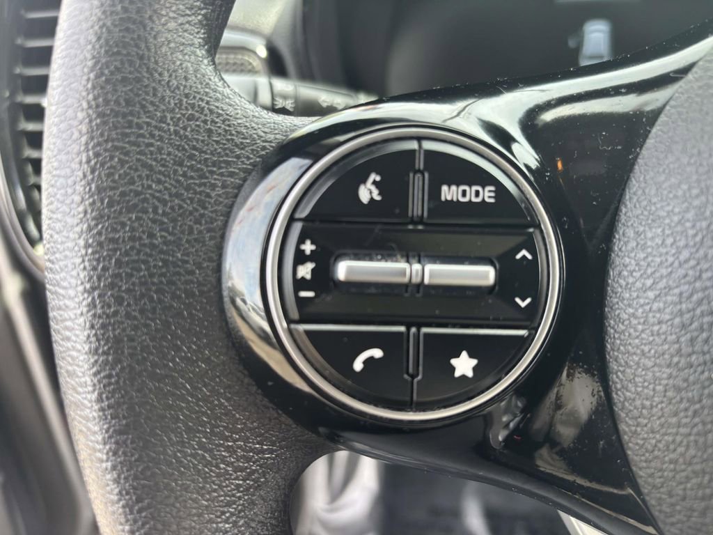 Used 2023 Kia Soul S FWD image 26