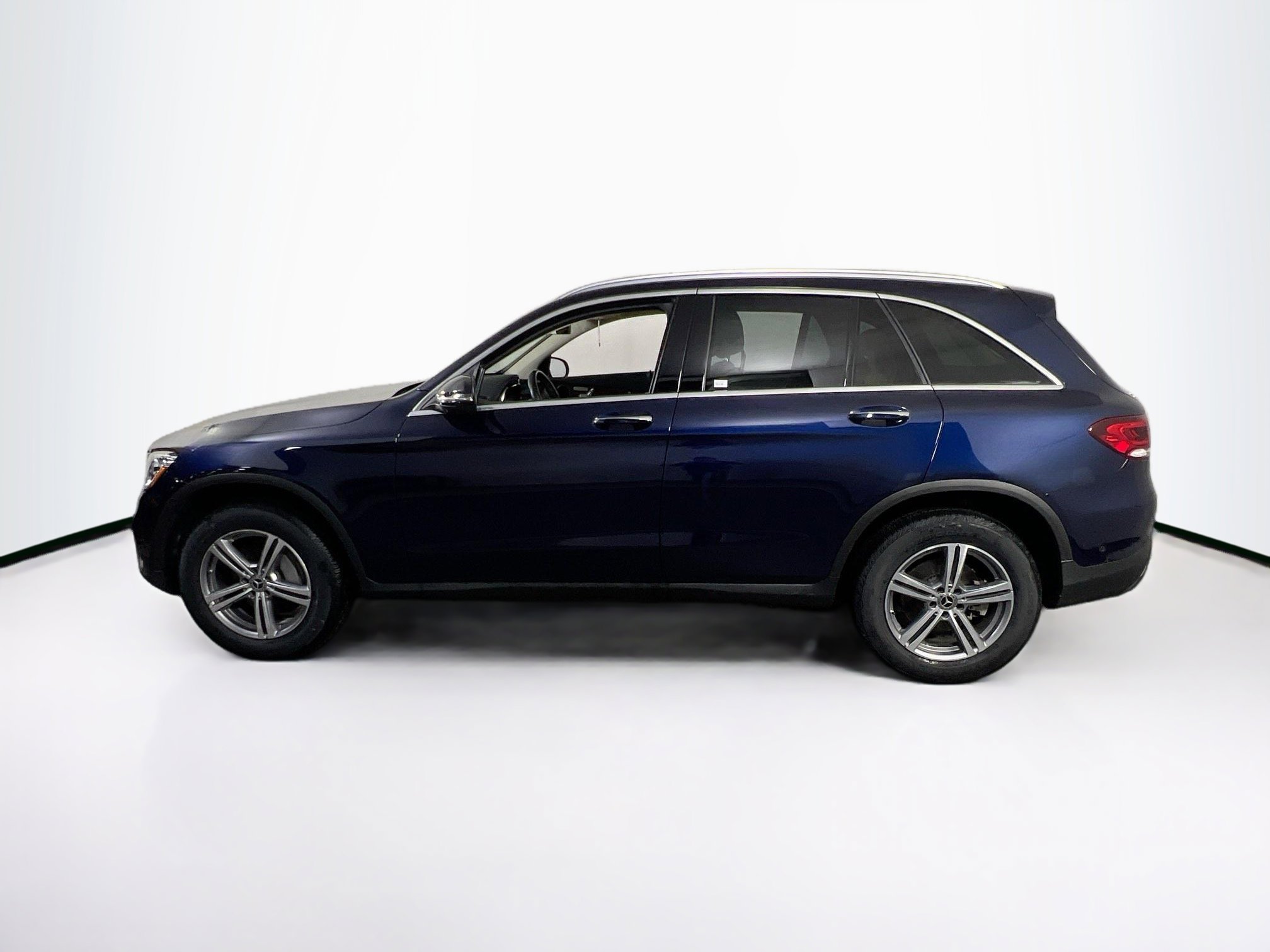Used 2022 Mercedes-Benz GLC 300 4MATIC image 8