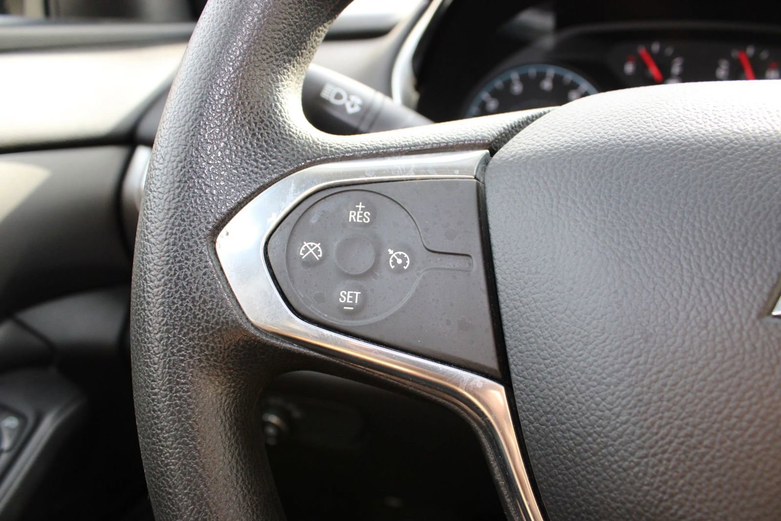 Used 2018 Chevrolet Traverse LS w/ LPO, Cargo Package image 26