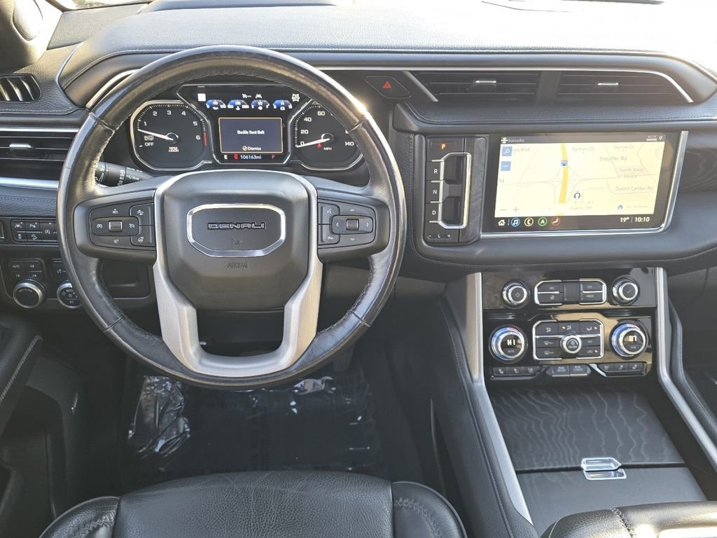 Used 2021 GMC Yukon Denali w/ Denali Premium Package image 3