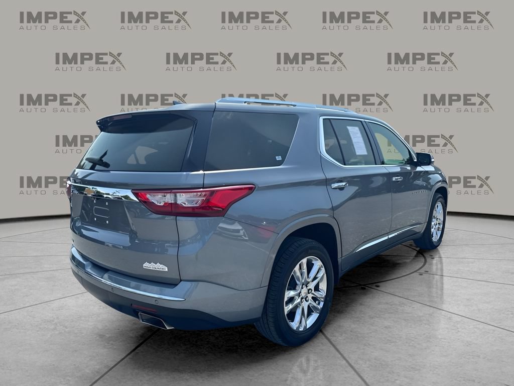 Used 2021 Chevrolet Traverse High Country FWD image 3