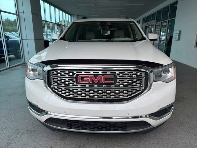 Used 2019 GMC Acadia Denali w/ Technology Package image 2