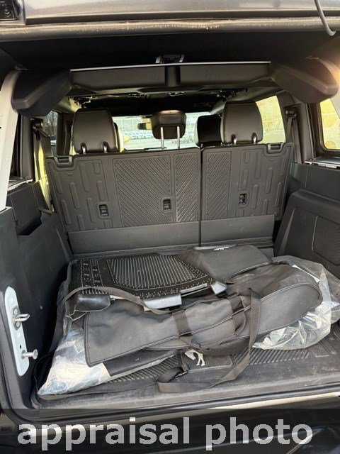 Used 2023 Ford Bronco Wildtrak image 24