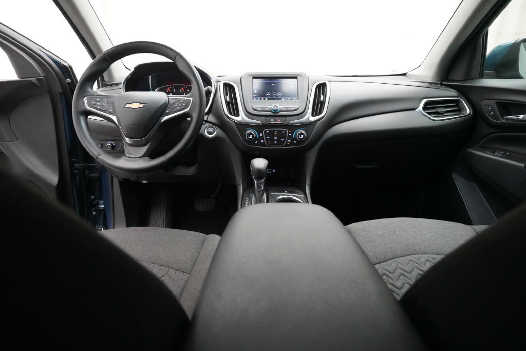 Used 2024 Chevrolet Equinox LT AWD/4WD image 5
