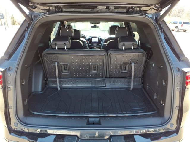 Used 2022 Chevrolet Traverse Premier w/ Redline Edition image 20