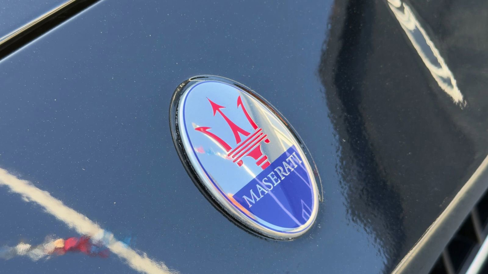 Used 2014 Maserati GranTurismo Sport image 11