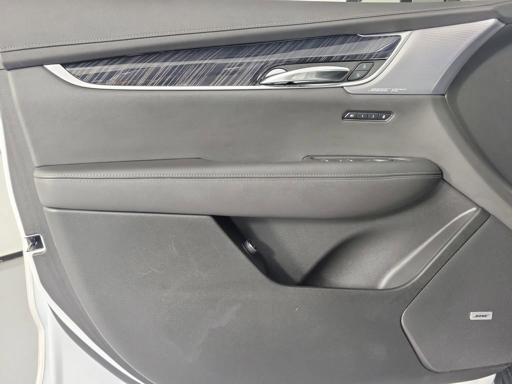 Certified 2024 Cadillac XT6 Premium Luxury w/ Technology Package image 20